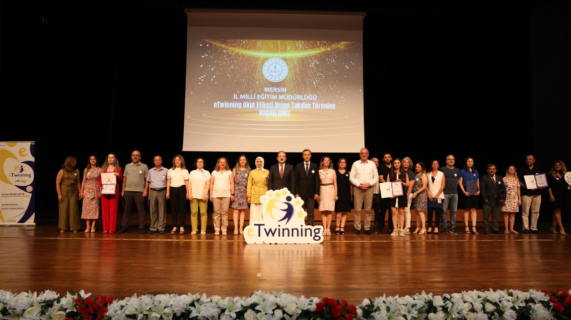Etwinning Okulu Etiketi Ödülleri